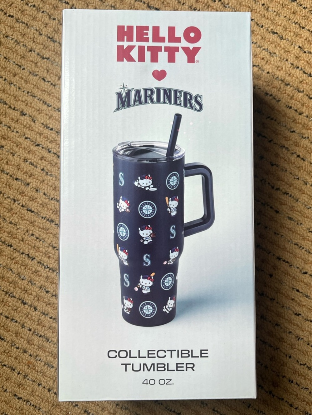 🆕 Limited Edition Hello Kitty x Seattle Mariners Baseball 40oz Nazy Tumbler